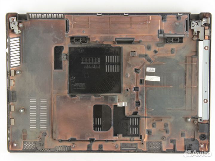 Нижняя крышка корпуса (