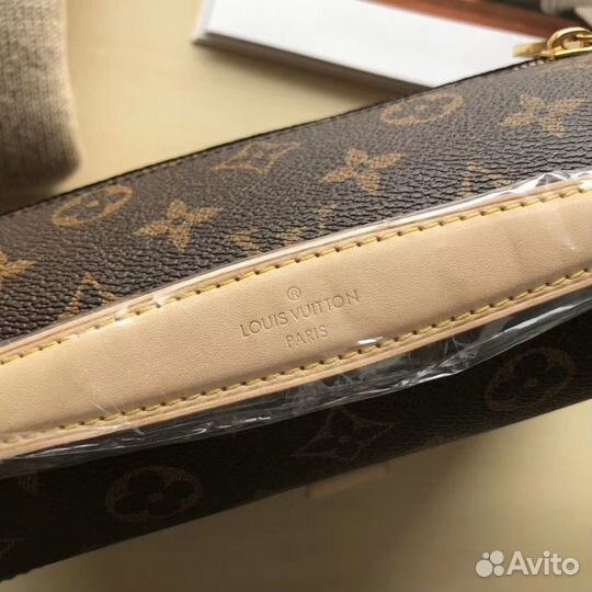 Сумка женская Louis Vuitton (клатч)