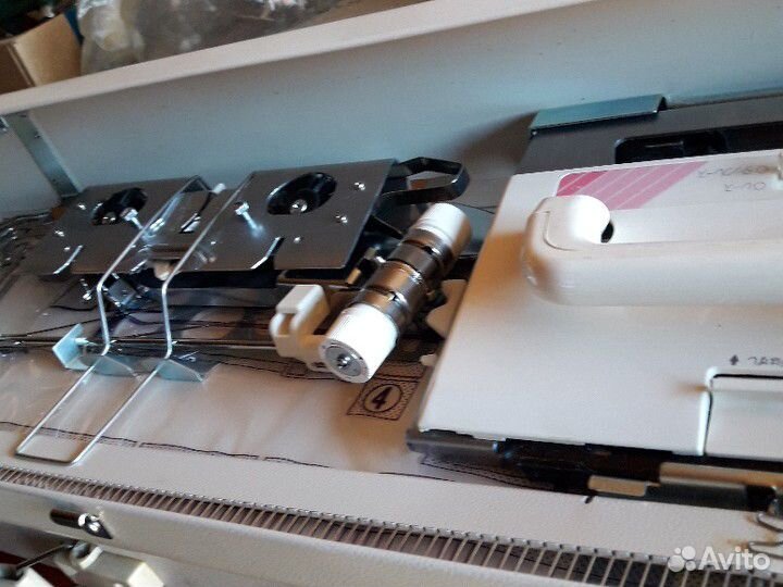 Вязальная машина Бразер кн-893 Япония без коробочк