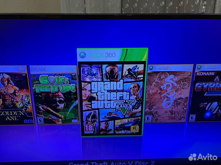 Xbox 360, прошит фрибут 260 игр, 2 джойстика