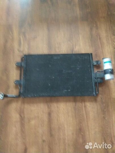 Зап.части радиатор кондиционера Шкода октавия.а