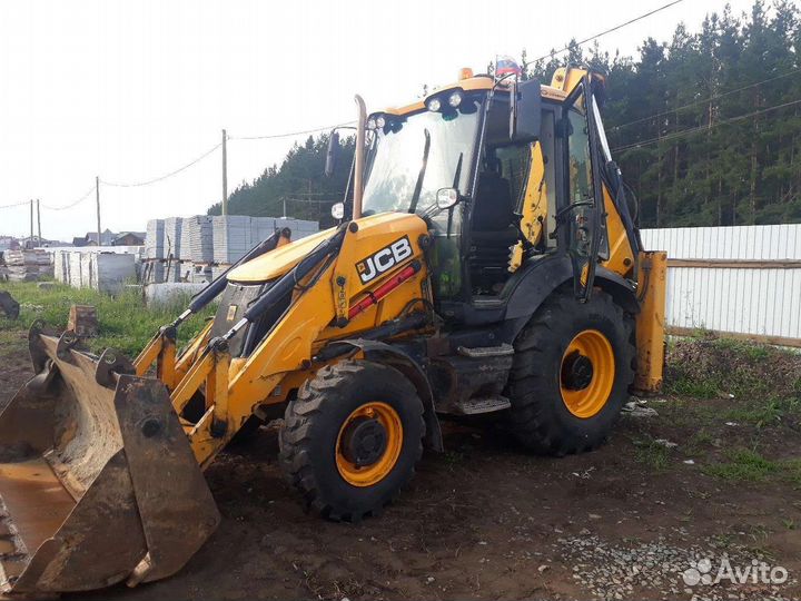 Оператор экскаватора погрузчика с опытом