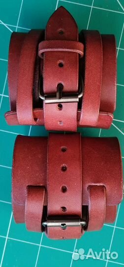 Напульсник кожаный