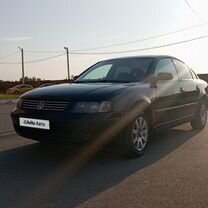 Volkswagen Passat 1.8 MT, 1998, 336 000 км, с пробегом, цена 290 000 руб.