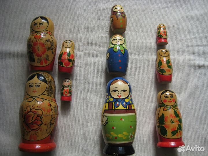 Матрешки разные