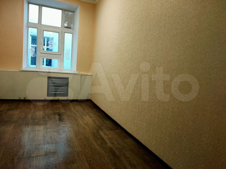 Офис, 13 м²