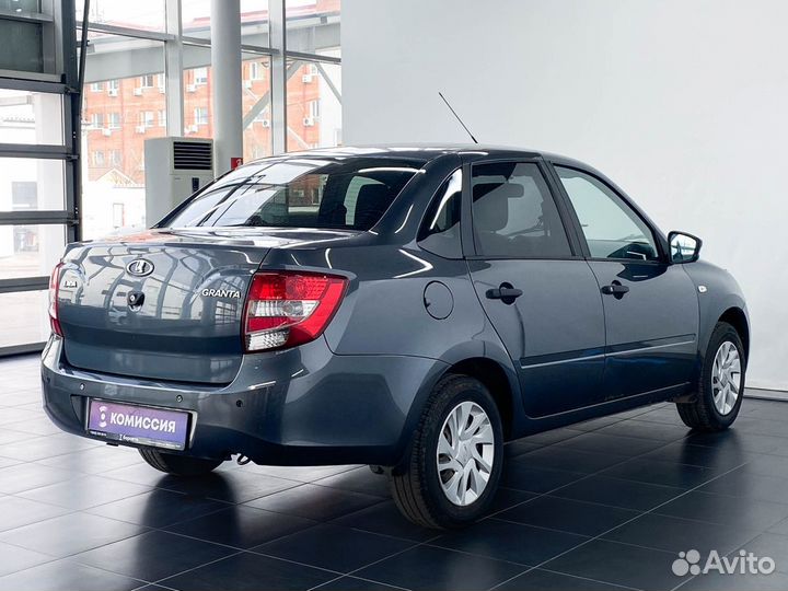 LADA Granta 1.6 МТ, 2017, 76 106 км