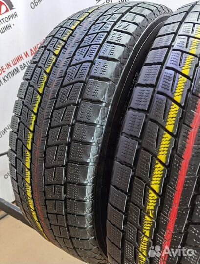 Dunlop Winter Maxx SJ8 235/65 R17 108R