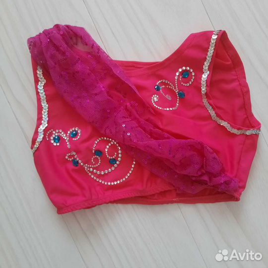 Танцевальный костюм для восточных танцев