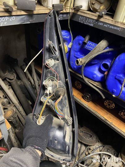 Задний правый фонарь Лада Калина хэтчбек