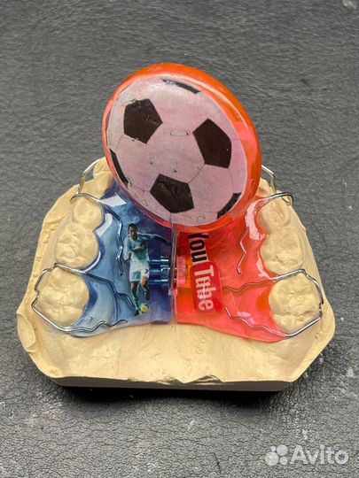 Зубной техник ортодонт