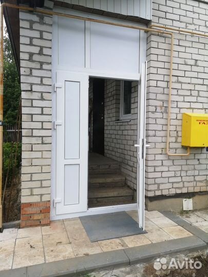 Дверь пластиковая, пвх, новая