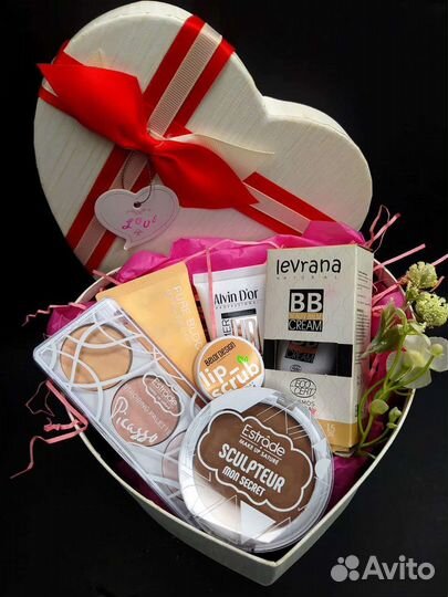 Подарочный бокс