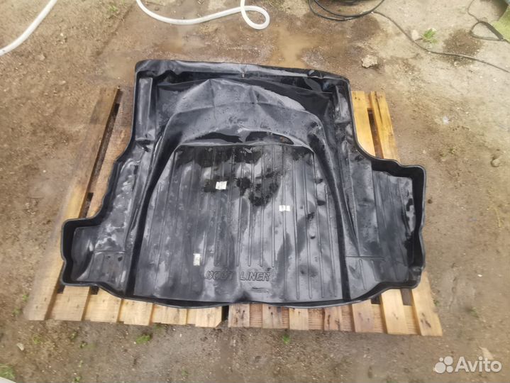 Коврик багажник Волга или газ 3110,31105