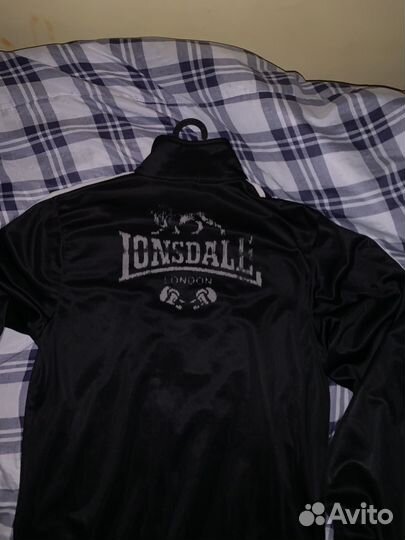 Олимпийка lonsdale