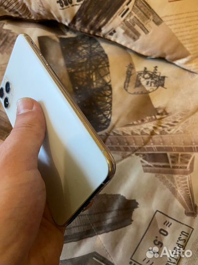 iPhone 11 Pro Max, 64 ГБ
