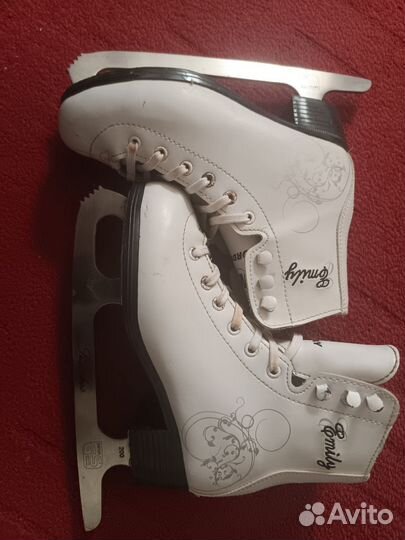 Коньки фигурные детские 32 размер
