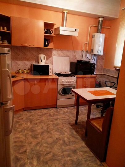 Дом 240 м² на участке 4 сот.