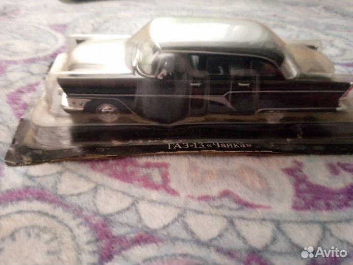 Модель автомобиля газ 13 Чайка