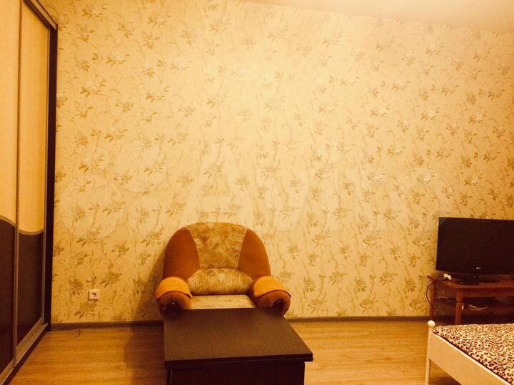 1-к. квартира, 50 м², 6/10 эт.