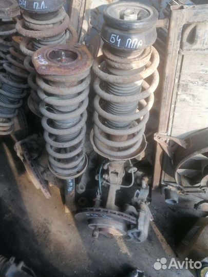 Амортизаторы кулаки пассат б3 б4