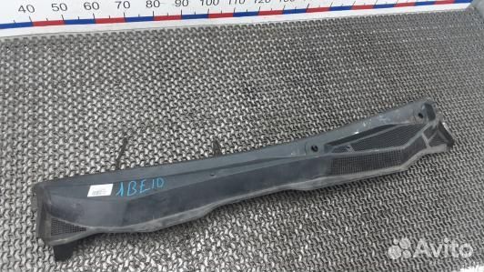 Накладка декоративная (жабо, дождевик) opel astra