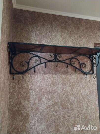 Кованая вешалка в прихожую