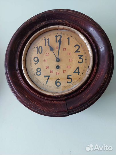 Старинные немецкие настенные часы 