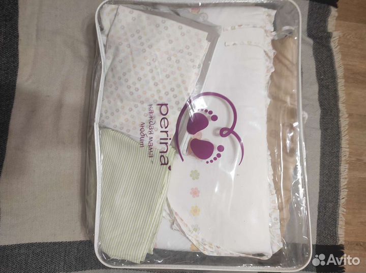 Бортики на детскую кроватку