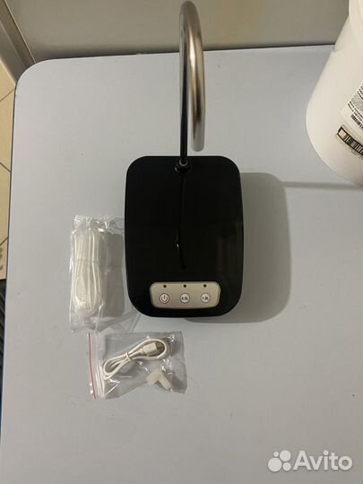 Помпа для воды с подставкой