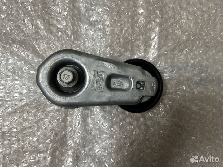 Натяжитель приводного ремня Jaguar X-Type 2001