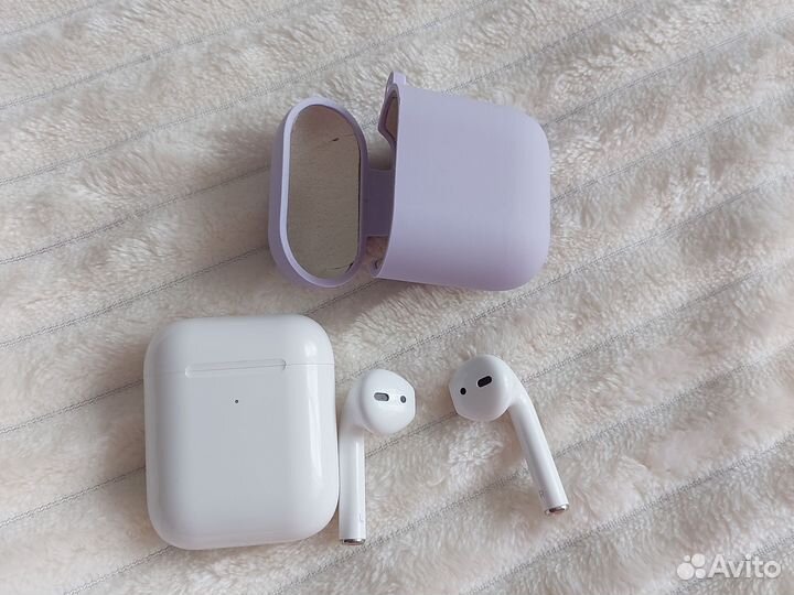 Беспроводные наушники apple airpods