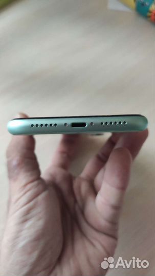 Телефон iPhone 11 128gb
