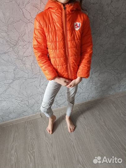 Куртка на девочку