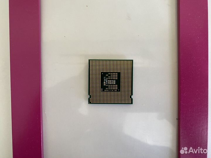 Процессор Intel Core Quad Q8300 2.5Mhz, 4 ядра
