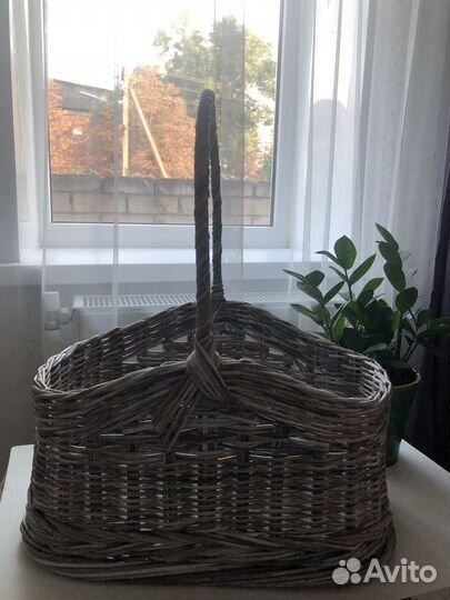 Корзины плетеные из лозы