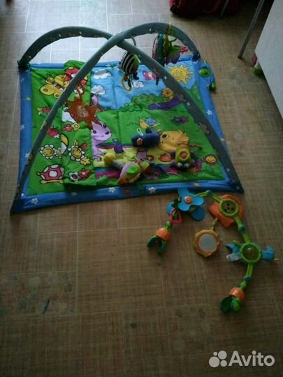 Развивающий коврик и дуга, развивающая книжкаTiny