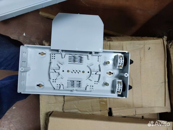 Кросс оптический настенный, 8 портов