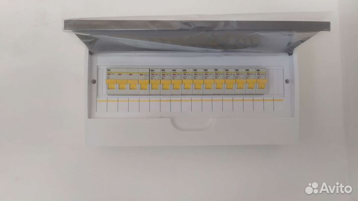 Вызов Электрика 220/380 Вольт. Электромонтаж