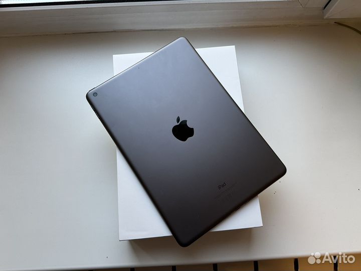 iPad 9 2021 Wi-Fi 64Gb Гарантия