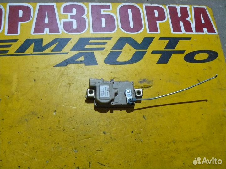 Активатор замка багажника Nissan Almera N16 2005г