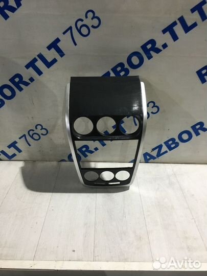 Рамка магнитолы mazda CX-7 2.3 ат