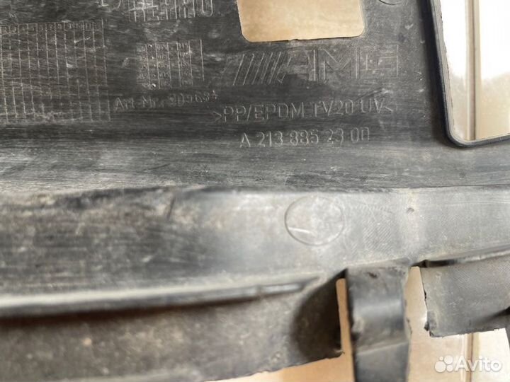 Кронштейн бампера передний левый Mercedes E Class