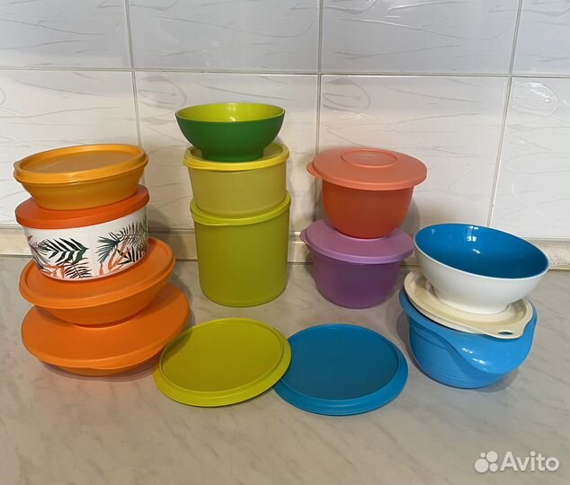 Посуда, изделия компании Tupperware