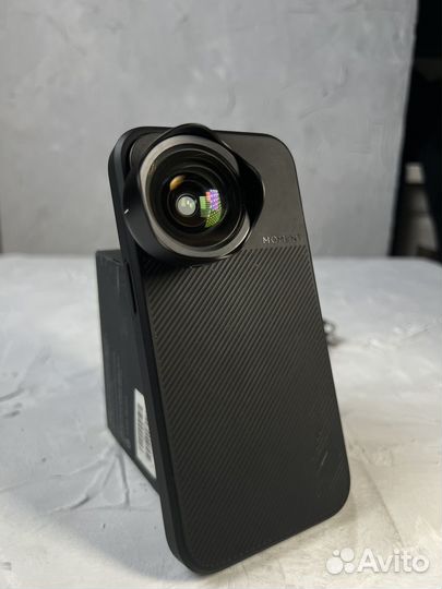 Мобильный объектив moment 18mm широкоугольный
