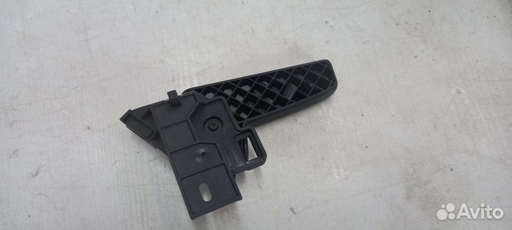 Ручка капота Volkswagen Tiguan 2