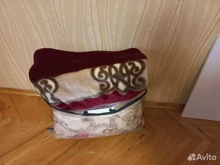 Покрывало на 2 х спальную кровать новое, Ткрецкое