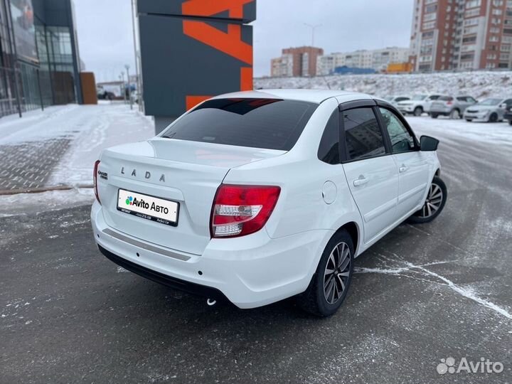 LADA Granta 1.6 МТ, 2021, 102 000 км