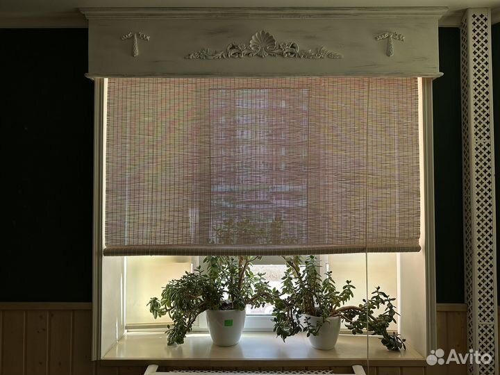 Карниз деревянный с рольшторами