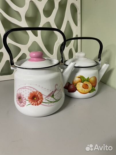 Чайник эмалированный новый